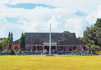 Public square of city